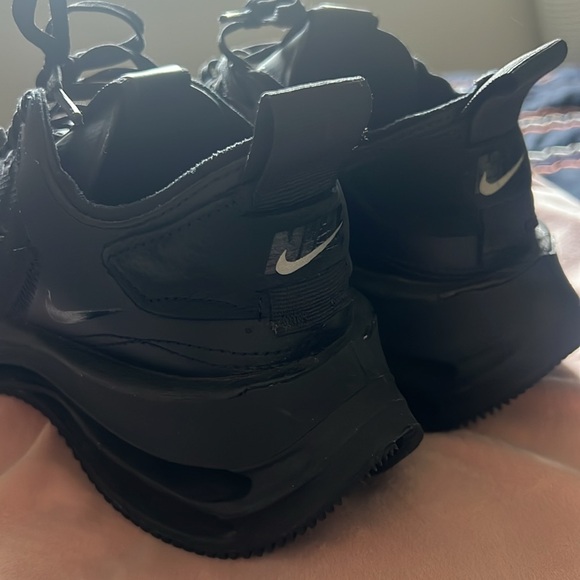 Nike Triple Black Double Stack Zoom - Picture 4 of 7